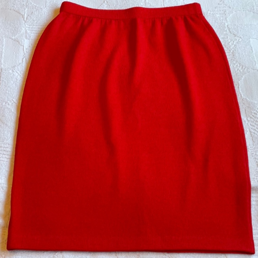 St. John Collection by Marie Gray Red Skirt